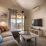 Апартаменты Frank's Place *